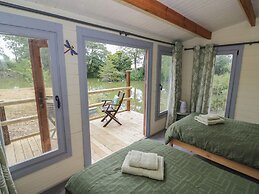 Carps Well Lodge
