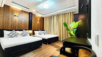 Rosa May Hotel