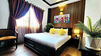 Rosa May Hotel