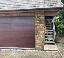 Hayes Lodge Coach House