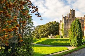 Kendal - Gothic Hall - Luxury Rooms or Apartment