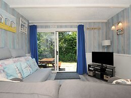 8 Hillside