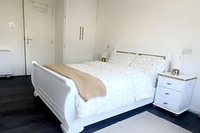Birmingham Aprt- 2bdr- Sleeps4-close to City