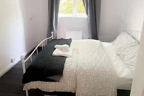Birmingham Aprt- 2bdr- Sleeps4-close to City