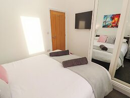 Lakes View Apartment 3
