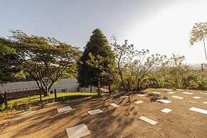 Ch Cara Tima Localiza o Piscina e Churrasqueira