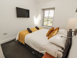 Lakes View Apartment 2