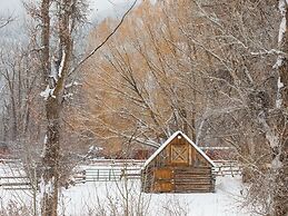 The Cabins At Snake River Sporting Club