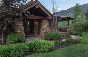 The Cabins At Snake River Sporting Club