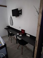 Anchor Suites