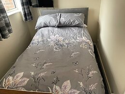 4 Guests - Pet Friendly - Chalet Beach Home Chapel
