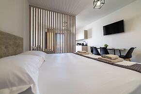 NS Apartments Nydri