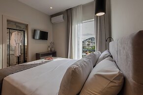 Noma Suites Tolo