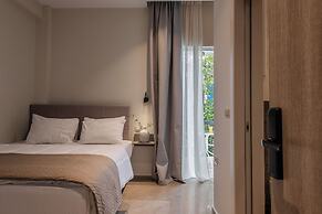 Noma Suites Tolo