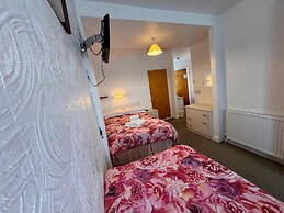 OYO Delton Hotel Blackpool Pleasure Beach