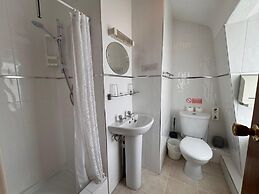 OYO Delton Hotel Blackpool Pleasure Beach