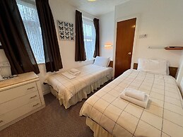 OYO Delton Hotel Blackpool Pleasure Beach
