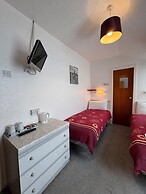 OYO Delton Hotel Blackpool Pleasure Beach