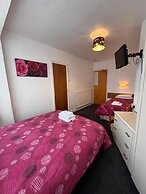 OYO Delton Hotel Blackpool Pleasure Beach