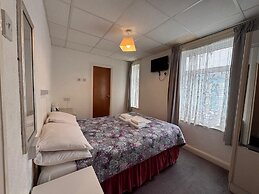 OYO Delton Hotel Blackpool Pleasure Beach