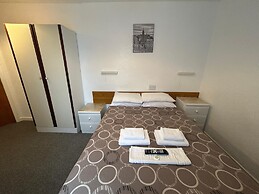 OYO Delton Hotel Blackpool Pleasure Beach