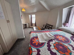 OYO Delton Hotel Blackpool Pleasure Beach