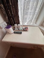 OYO Delton Hotel Blackpool Pleasure Beach