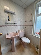 OYO Delton Hotel Blackpool Pleasure Beach