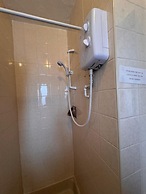 OYO Delton Hotel Blackpool Pleasure Beach