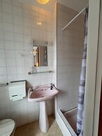 OYO Delton Hotel Blackpool Pleasure Beach