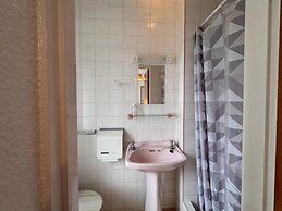 OYO Delton Hotel Blackpool Pleasure Beach