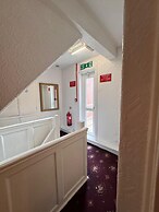 OYO Delton Hotel Blackpool Pleasure Beach