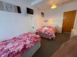 OYO Delton Hotel Blackpool Pleasure Beach