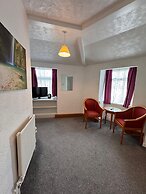 OYO Delton Hotel Blackpool Pleasure Beach