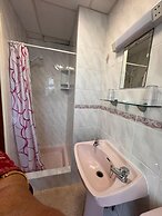 OYO Delton Hotel Blackpool Pleasure Beach