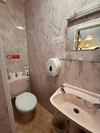 OYO Delton Hotel Blackpool Pleasure Beach