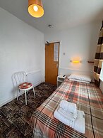OYO Delton Hotel Blackpool Pleasure Beach