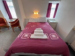 OYO Delton Hotel Blackpool Pleasure Beach