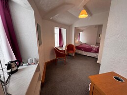 OYO Delton Hotel Blackpool Pleasure Beach