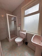 OYO Delton Hotel Blackpool Pleasure Beach