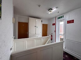 OYO Delton Hotel Blackpool Pleasure Beach