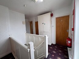 OYO Delton Hotel Blackpool Pleasure Beach