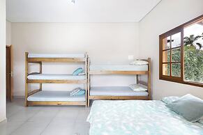 Ch Cara com Piscina Churrasq e Wifi pet Friendly