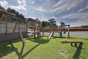 Ch Cara com Piscina Churrasq e Wifi pet Friendly