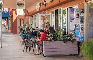 Yonegan Central Maui Getaways