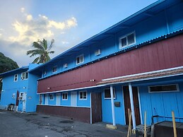 Yonegan Central Maui Getaways