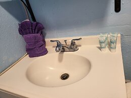 Yonegan Central Maui Getaways