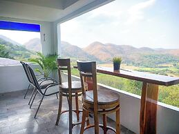 Tawan Ja Resort