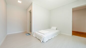 Gyeongju Sunflower Private Cottage