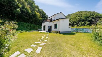 Gyeongju Sunflower Private Cottage